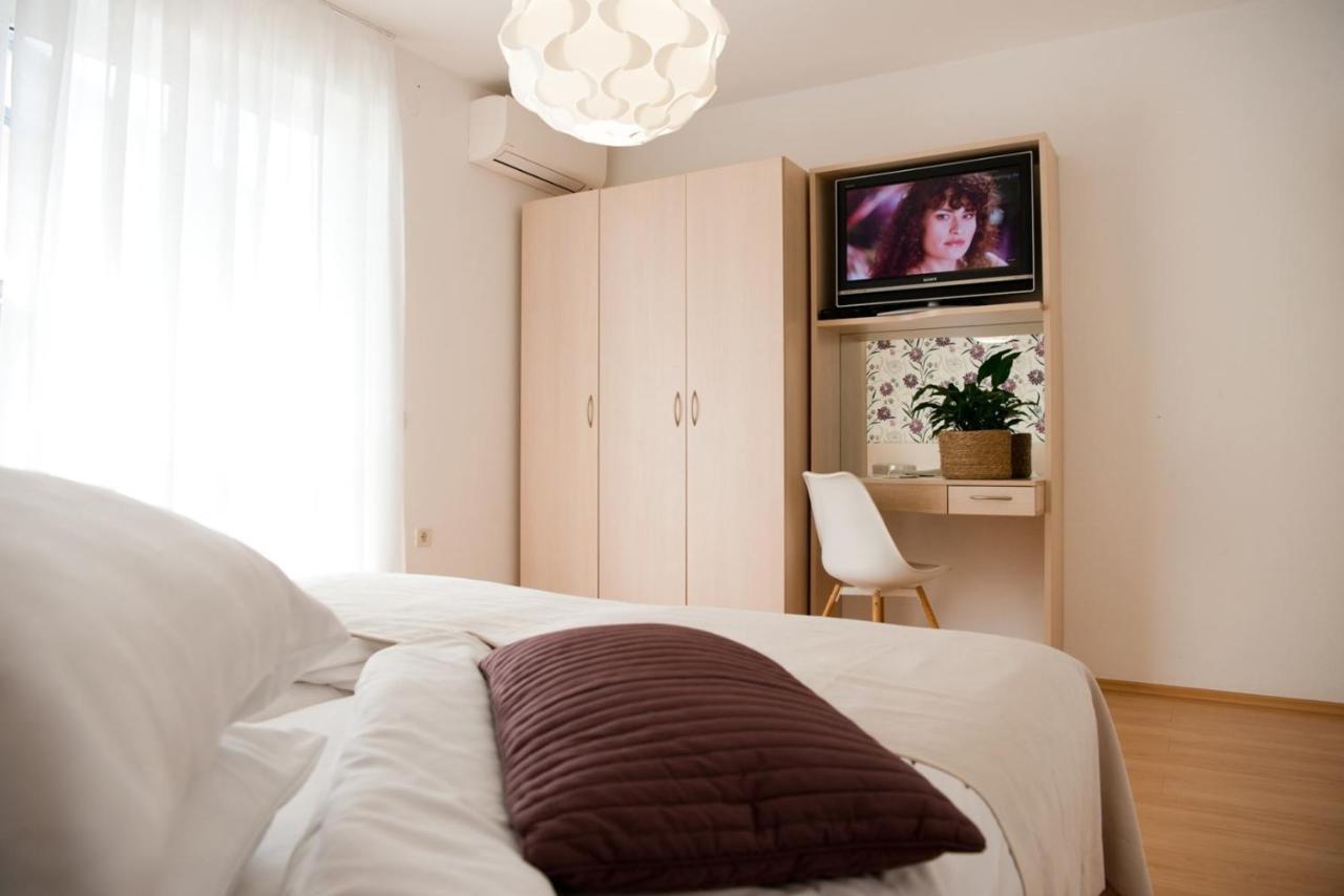 Apartments Sandra 포레치 외부 사진