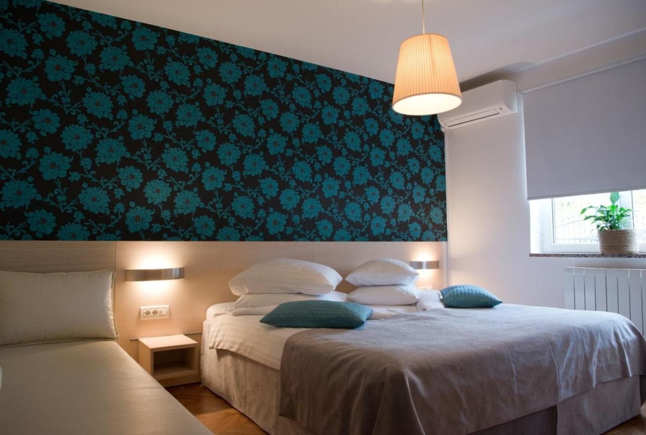 Apartments Sandra 포레치 외부 사진
