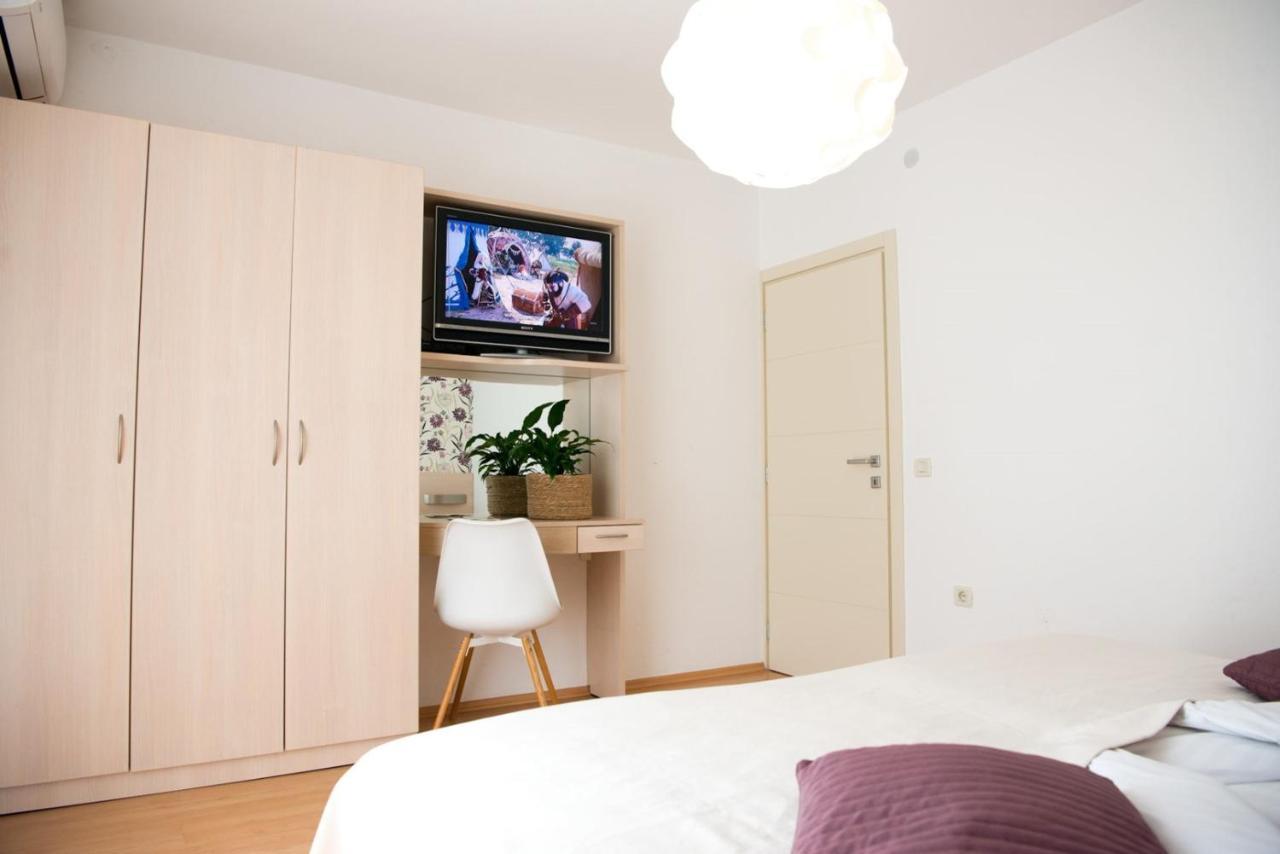 Apartments Sandra 포레치 외부 사진
