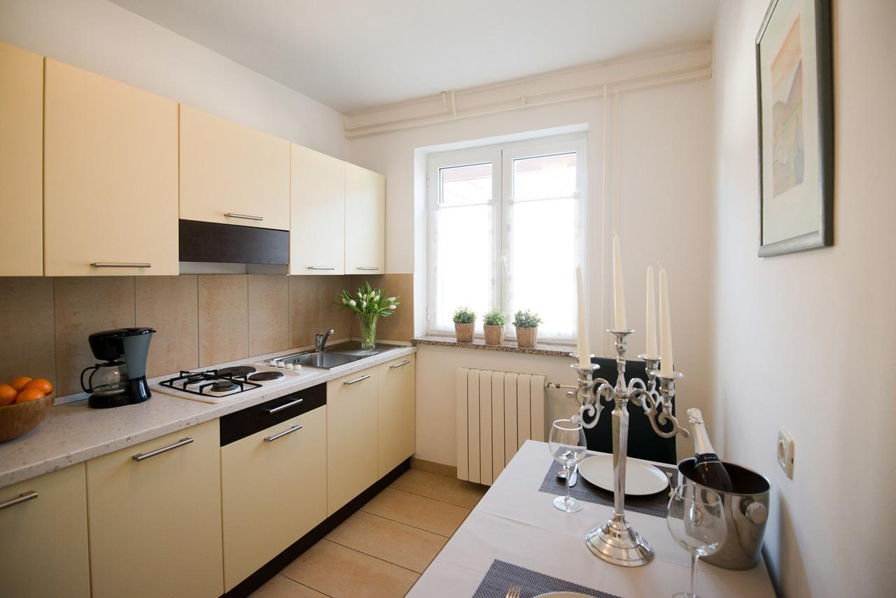 Apartments Sandra 포레치 외부 사진