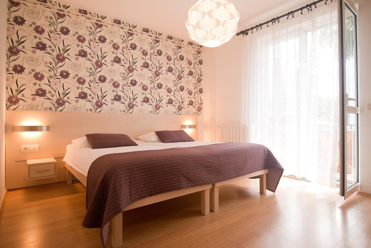 Apartments Sandra 포레치 외부 사진