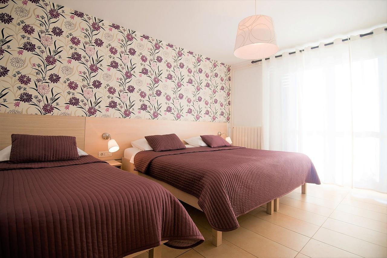 Apartments Sandra 포레치 외부 사진